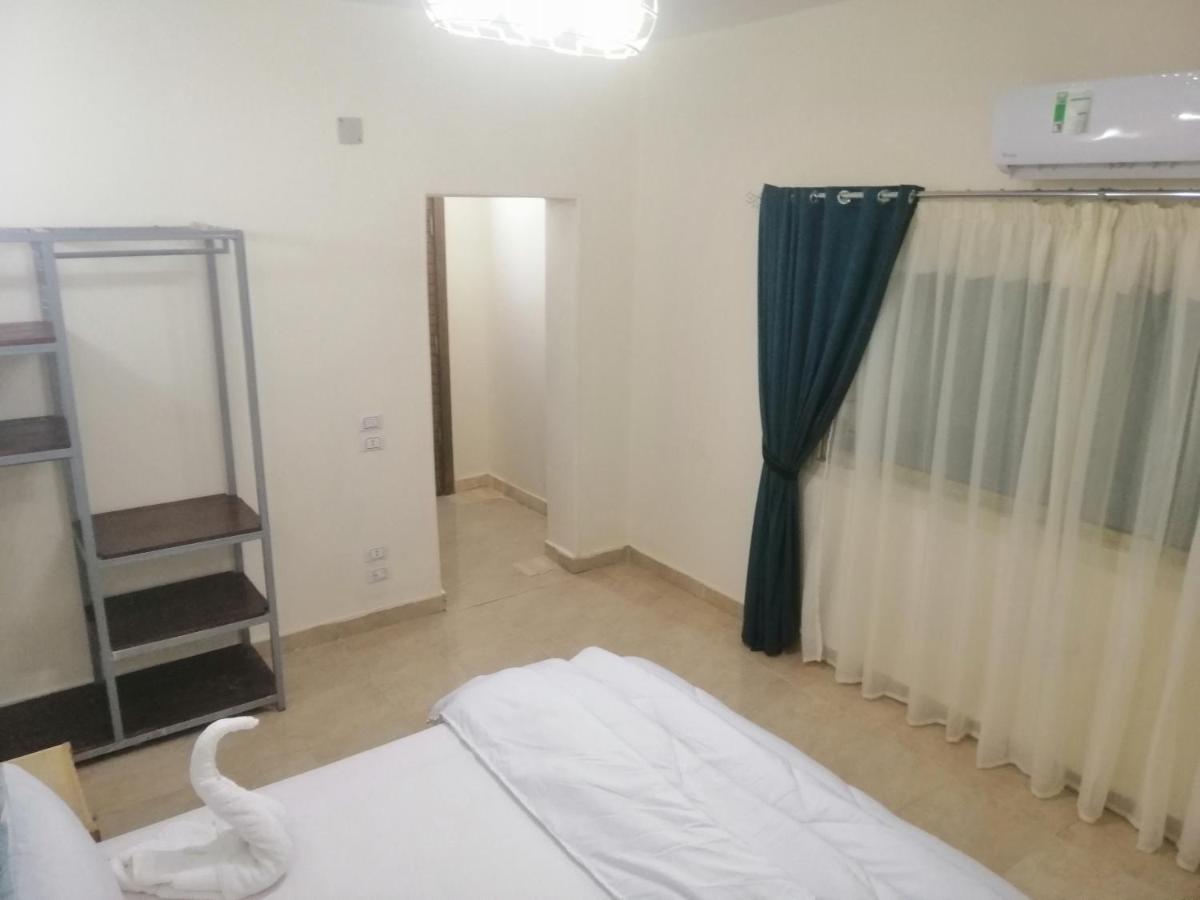 Anubis Kingdom Pyramids Hostel Kafrat al Jabal Ngoại thất bức ảnh