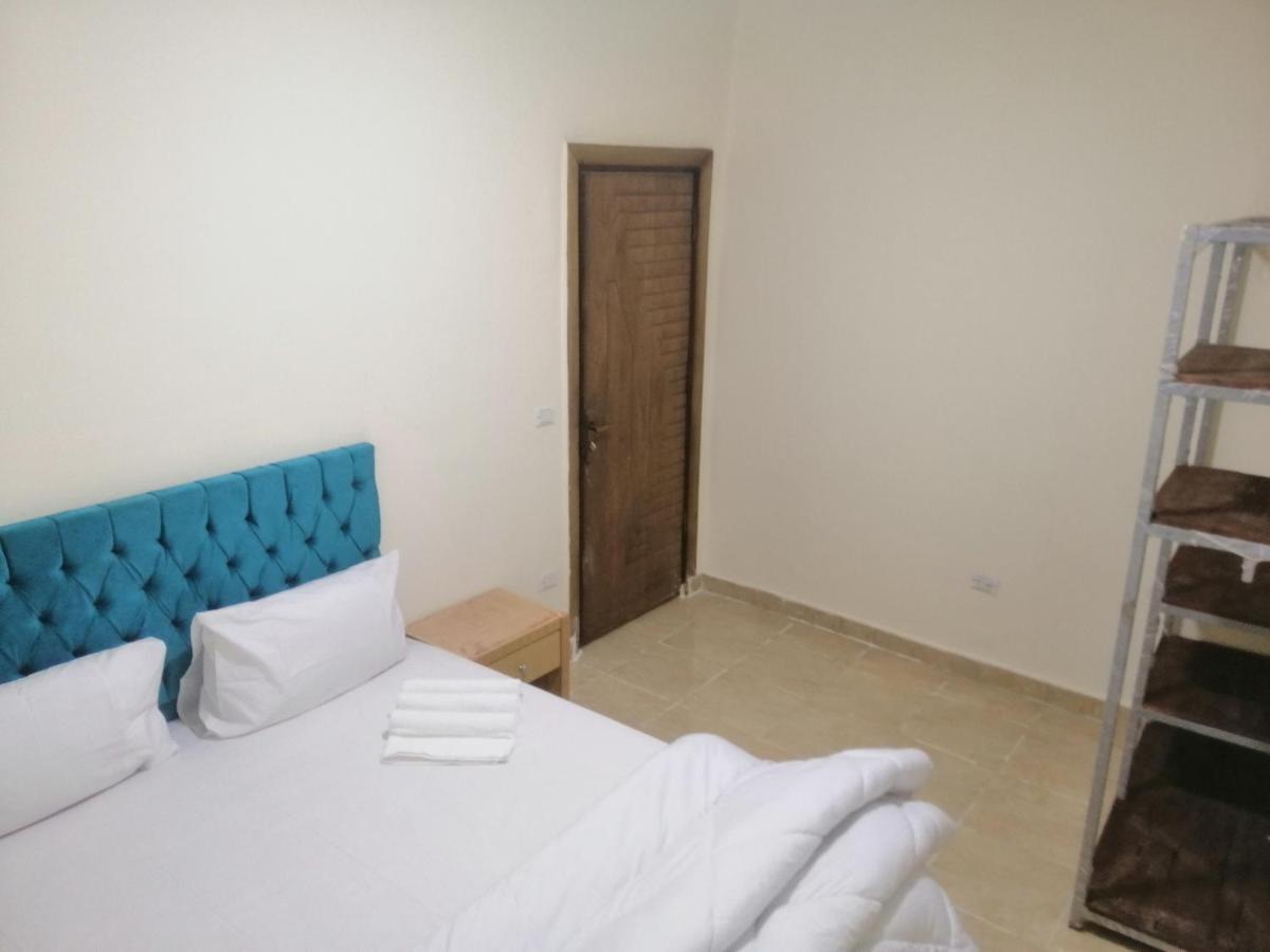 Anubis Kingdom Pyramids Hostel Kafrat al Jabal Ngoại thất bức ảnh