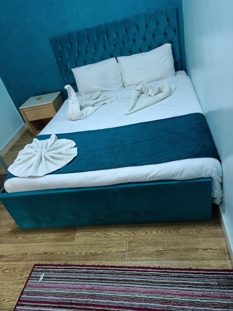 Anubis Kingdom Pyramids Hostel Kafrat al Jabal Ngoại thất bức ảnh