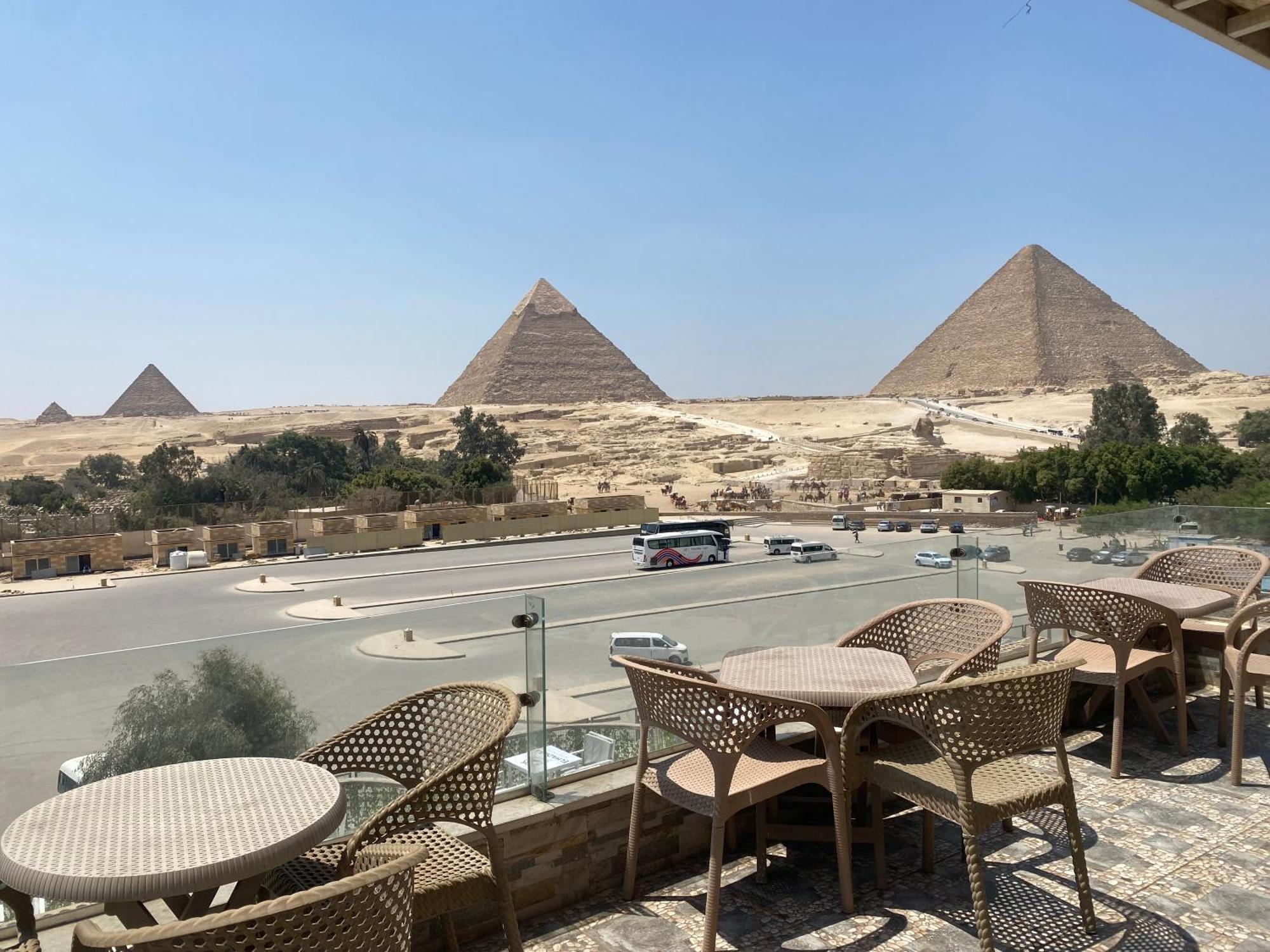 Anubis Kingdom Pyramids Hostel Kafrat al Jabal Ngoại thất bức ảnh